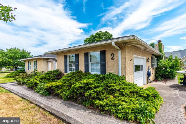 2 HERON ISLE CT, Ocean Pines, MD 21811