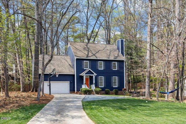 203 Cobblestone Drive, Chapel Hill, NC 27516