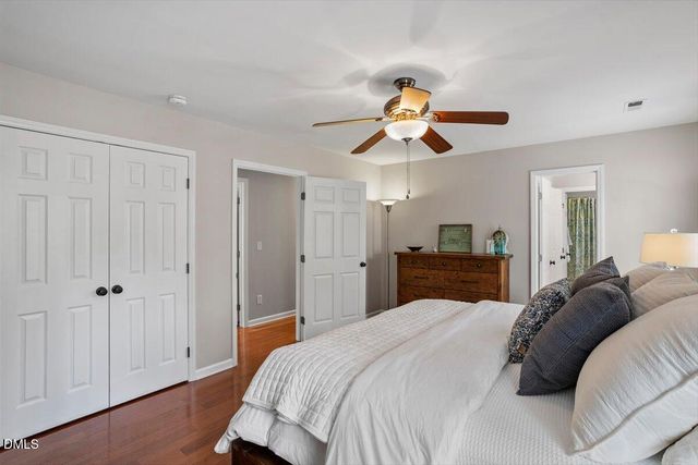 203 Cobblestone Drive, Chapel Hill, NC 27516