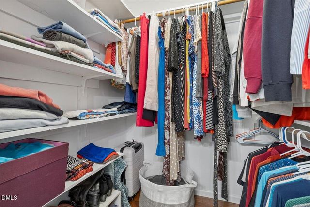 203 Cobblestone Drive, Chapel Hill, NC 27516