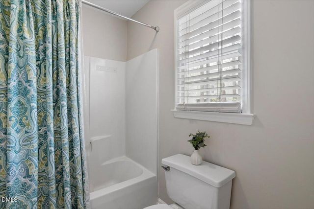 203 Cobblestone Drive, Chapel Hill, NC 27516