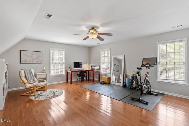 203 Cobblestone Drive, Chapel Hill, NC 27516