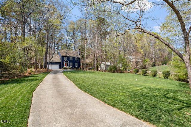 203 Cobblestone Drive, Chapel Hill, NC 27516