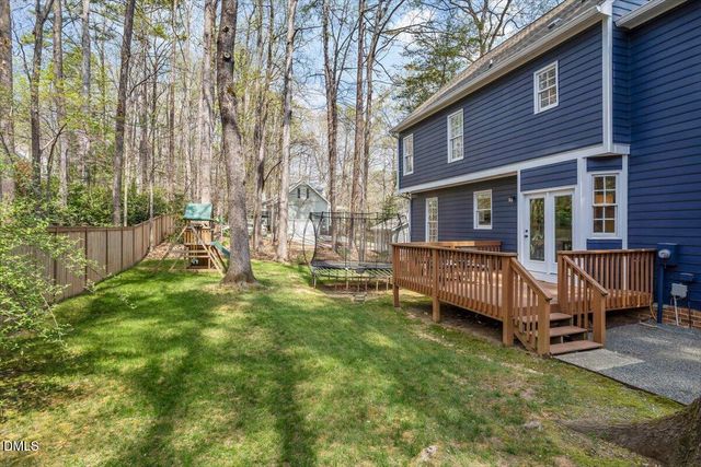 203 Cobblestone Drive, Chapel Hill, NC 27516