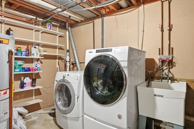 320 W Russell Street, Barrington, IL 60010