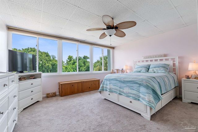 201 Pensacola Beach Rd C8, Gulf Breeze, FL 32561