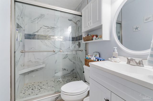 201 Pensacola Beach Rd C8, Gulf Breeze, FL 32561