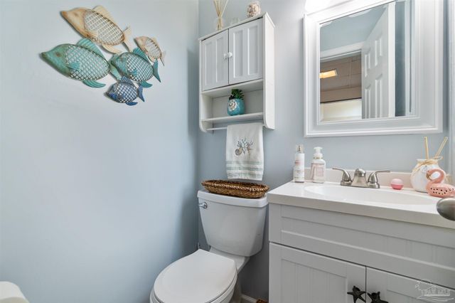 201 Pensacola Beach Rd C8, Gulf Breeze, FL 32561