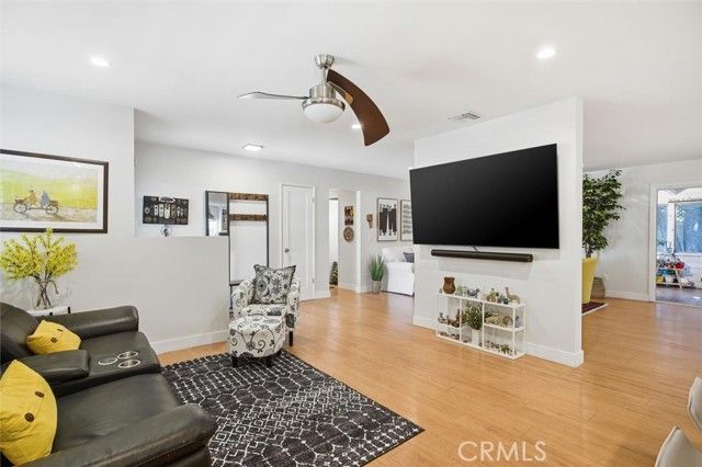 16434 Halsey Street, Granada Hills (los Angeles), CA 91344