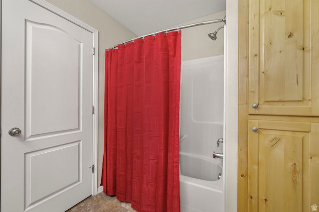 4268 LEWISTON PL, Idaho Falls, ID 83406