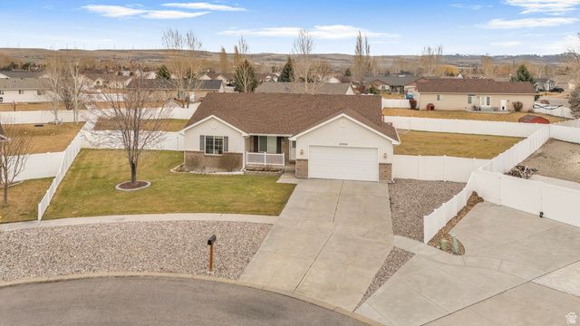 4268 LEWISTON PL, Idaho Falls, ID 83406