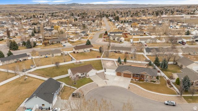 4268 LEWISTON PL, Idaho Falls, ID 83406