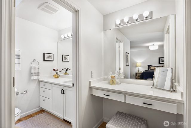 8828 238th Street SW #B4, Edmonds, WA 98026