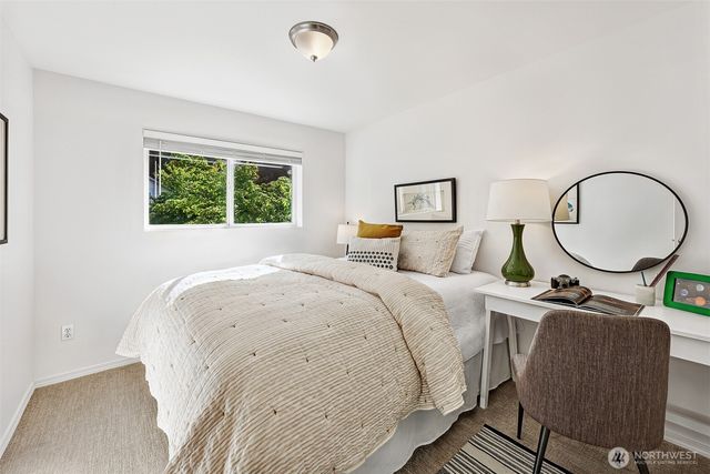 8828 238th Street SW #B4, Edmonds, WA 98026