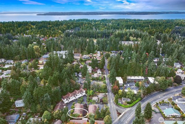 8828 238th Street SW #B4, Edmonds, WA 98026