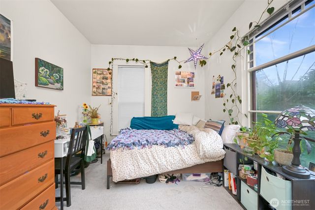 1524 Iron Street, Bellingham, WA 98225