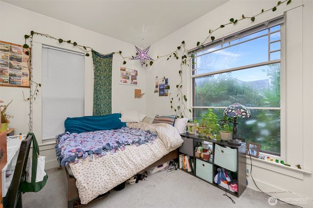 1524 Iron Street, Bellingham, WA 98225