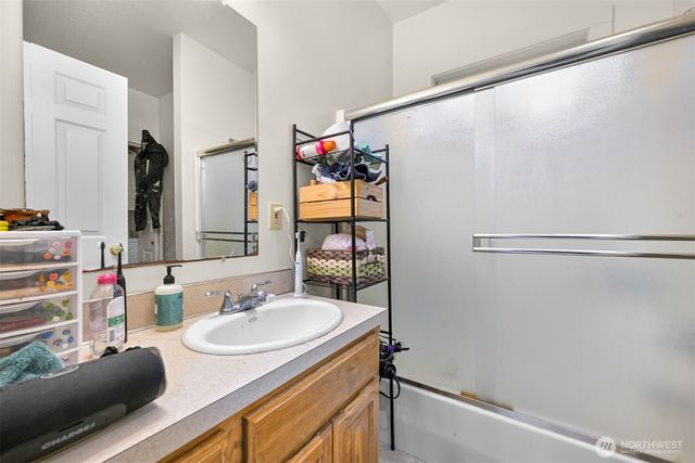 1524 Iron Street, Bellingham, WA 98225