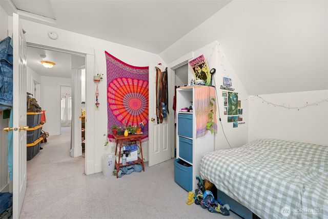 1524 Iron Street, Bellingham, WA 98225