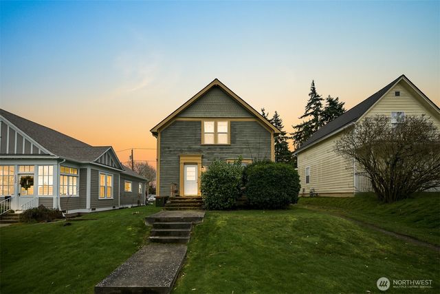 1524 Iron Street, Bellingham, WA 98225