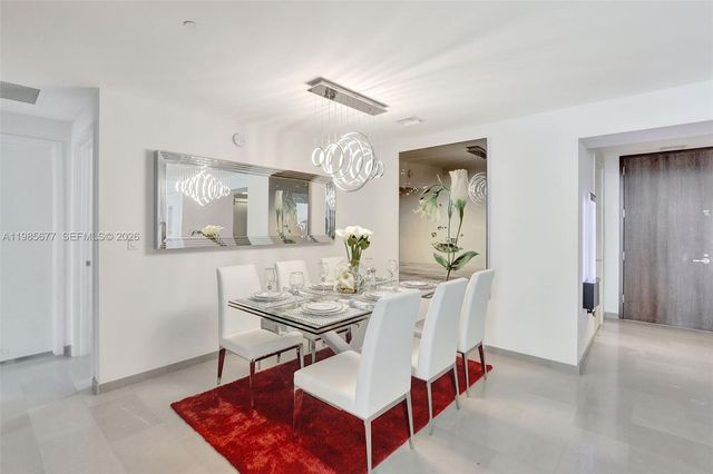 68 SE 6th St. 1203, Miami, FL 33131