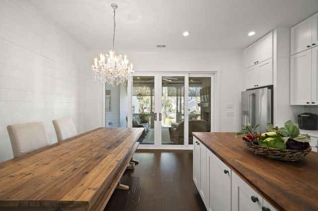 5117 Celtic Drive, North Charleston, SC 29405