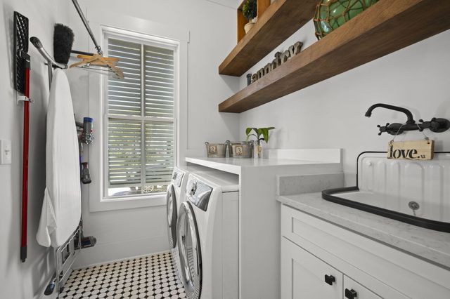 5117 Celtic Drive, North Charleston, SC 29405