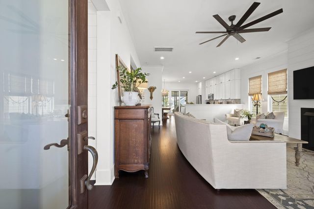 5117 Celtic Drive, North Charleston, SC 29405