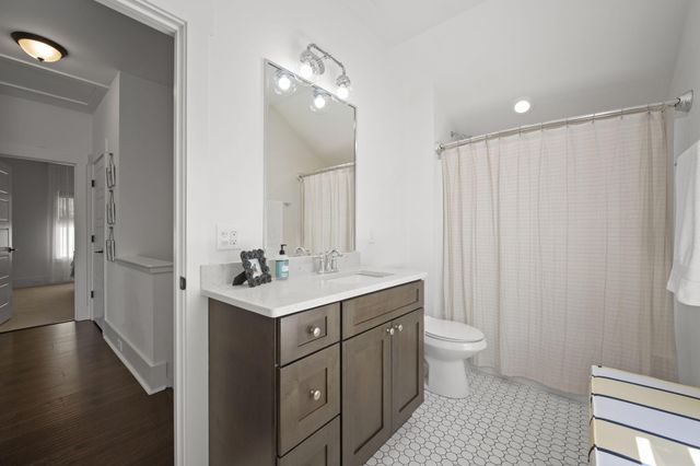 5117 Celtic Drive, North Charleston, SC 29405