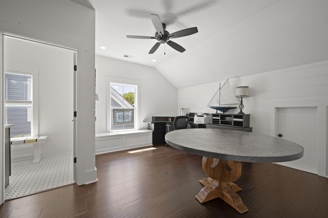 5117 Celtic Drive, North Charleston, SC 29405