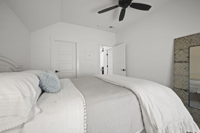 5117 Celtic Drive, North Charleston, SC 29405