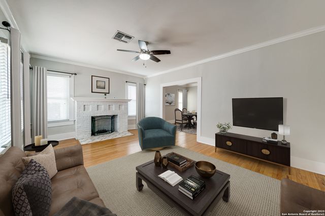 1629 W Magnolia Ave, San Antonio, TX 78201