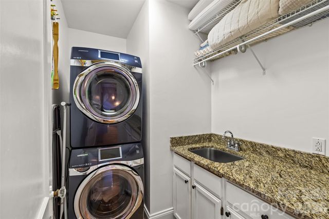 1505 E Worthington Avenue, Charlotte, NC 28203
