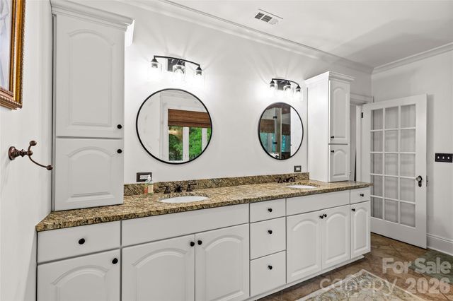 1505 E Worthington Avenue, Charlotte, NC 28203