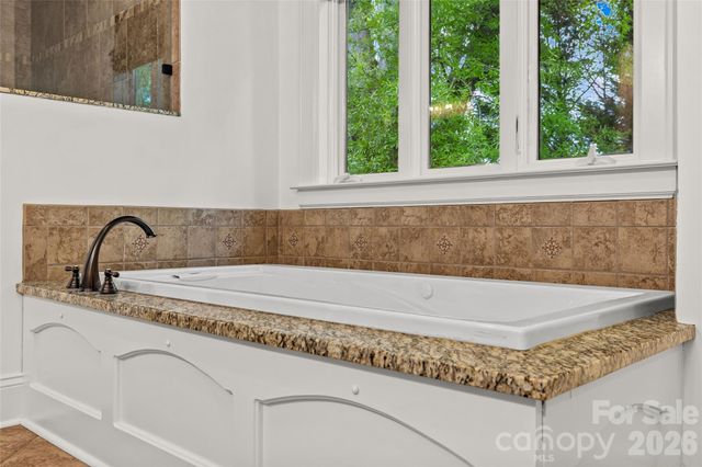 1505 E Worthington Avenue, Charlotte, NC 28203