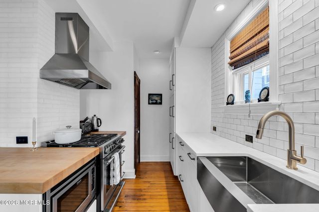 62 Webb Avenue, Ocean Grove, NJ 07756