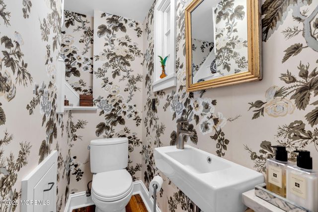 62 Webb Avenue, Ocean Grove, NJ 07756