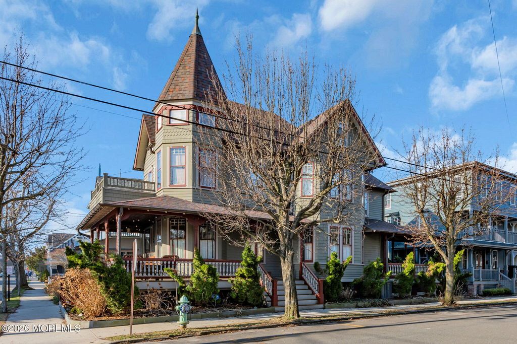 62 Webb Avenue, Ocean Grove, NJ 07756