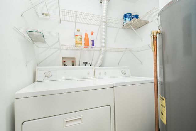 798 N Gary Avenue 210, Carol Stream, IL 60188