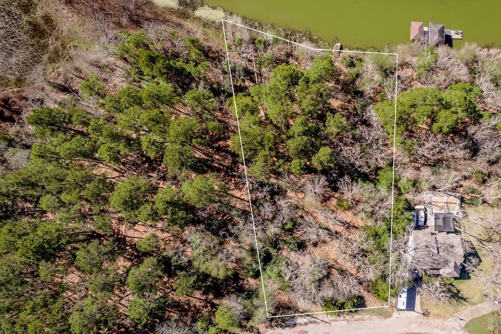 284 & 285 Arrowhead Lane, Huntsville, TX 77320