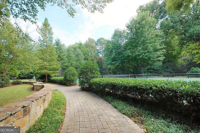 4307 Westchester Ridge NE, Brookhaven, GA 30319