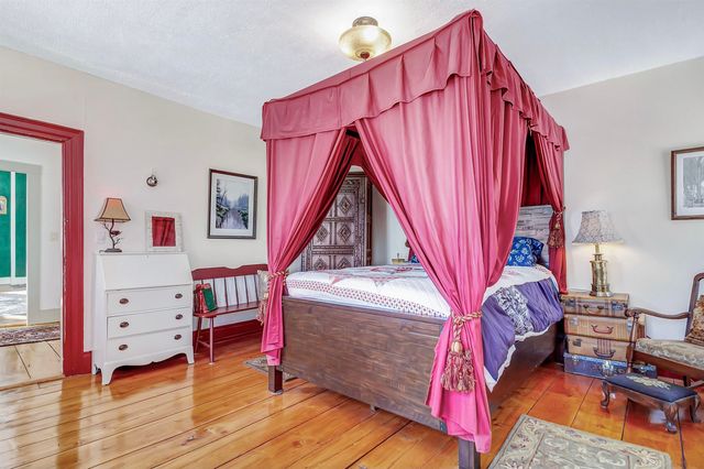 1607 Massey Road, Springfield, VT 05156