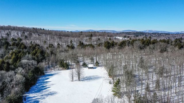 1607 Massey Road, Springfield, VT 05156
