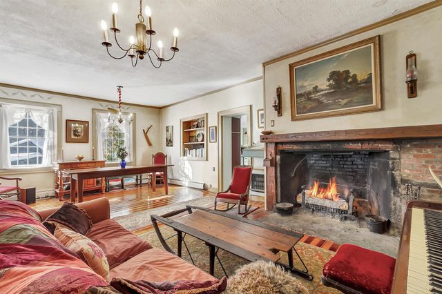 1607 Massey Road, Springfield, VT 05156