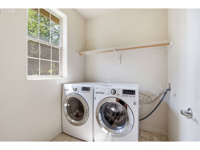 29170 Sw ORLEANS Ave, Wilsonville, OR 97070