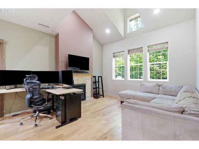 29170 Sw ORLEANS Ave, Wilsonville, OR 97070