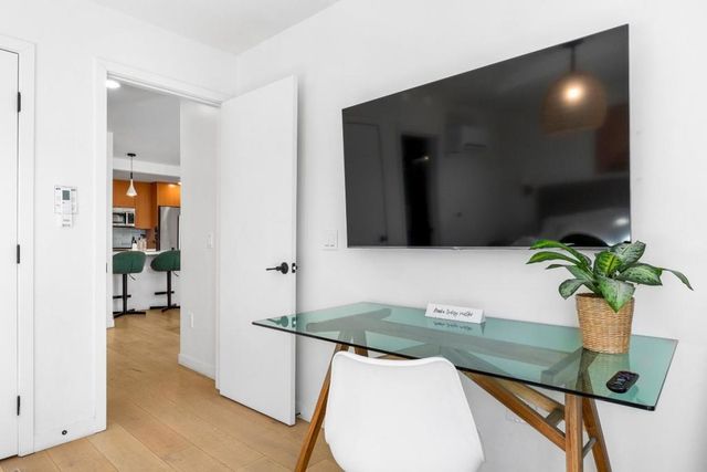 208 Capitola Avenue, Capitola, CA 95010