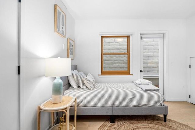 208 Capitola Avenue, Capitola, CA 95010