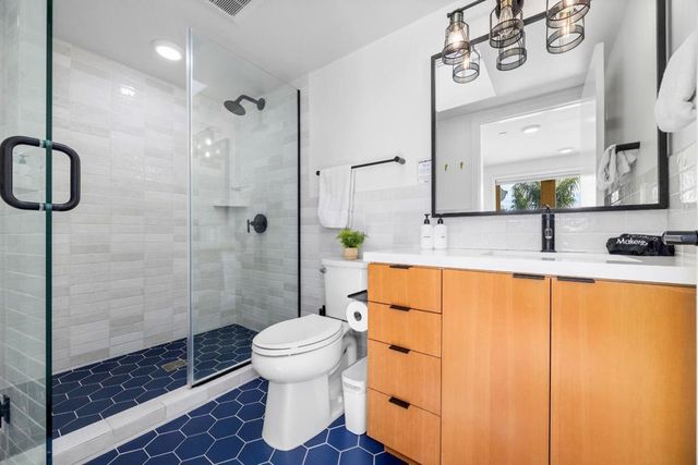 208 Capitola Avenue, Capitola, CA 95010