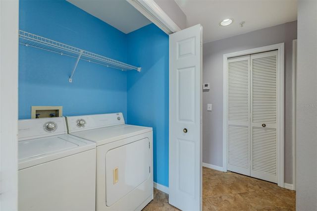 4201 WOODSTORKS WALK WAY 3302, Lutz, FL 33558